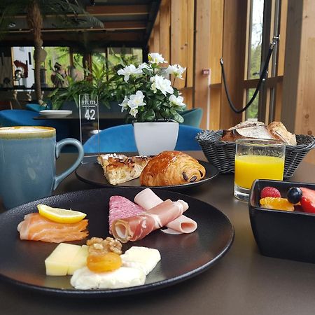 Domaine De La Residence - Hotel, Spa & Restaurant Moulins-les-Metz Dış mekan fotoğraf